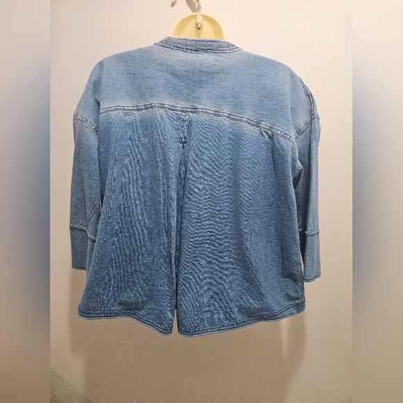 Free People  Women's 'Ratio' Split Neck Cotton Top, Size XSmall - Blue - Picture 3 of 8